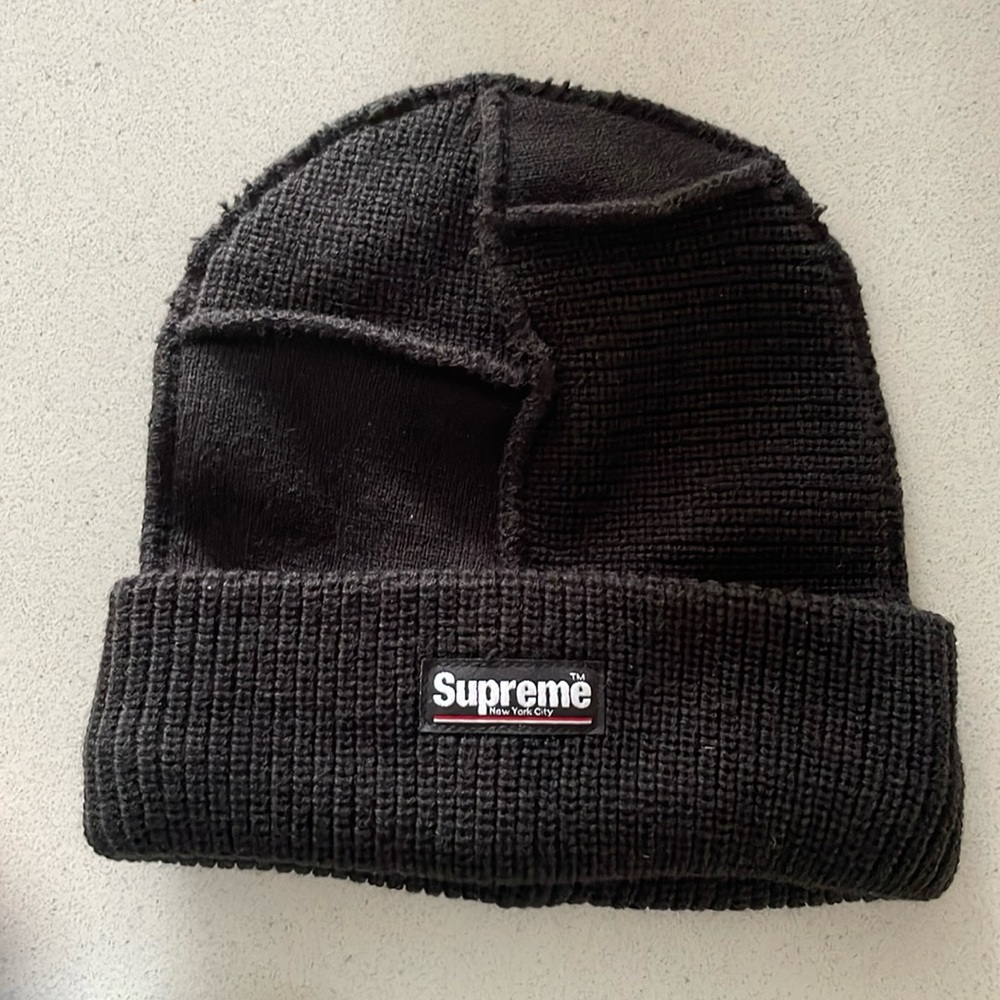 Supreme Hat